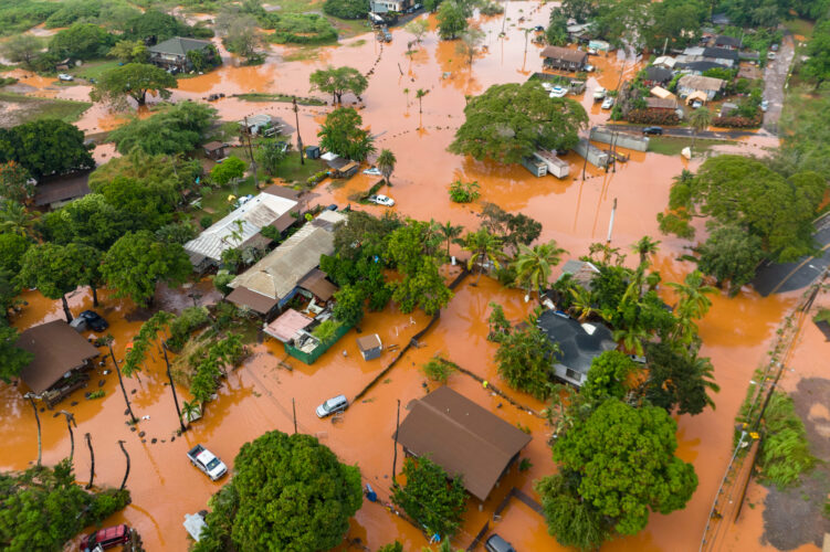 Hawaii's Worst Flooding In 20 Years Prompts Evacuations